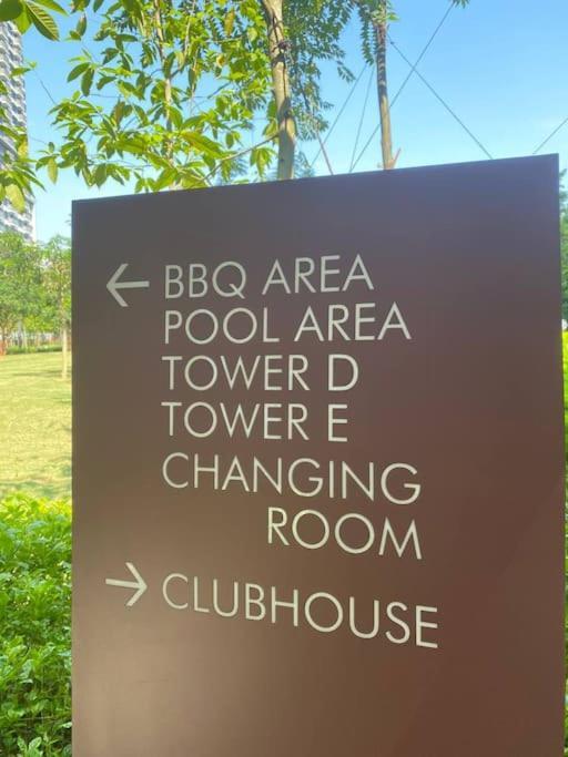 Pangsapuri 4br Family Mvertica Near Mrt By Rumabnb *