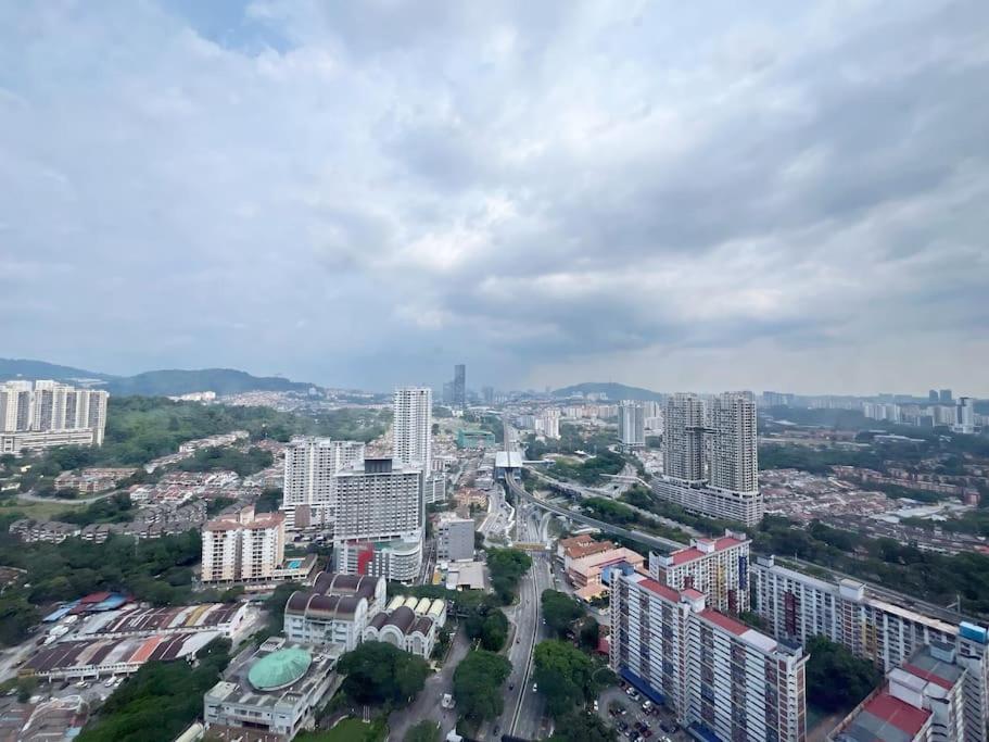4br Family Mvertica Near Mrt By Rumabnb Pangsapuri *