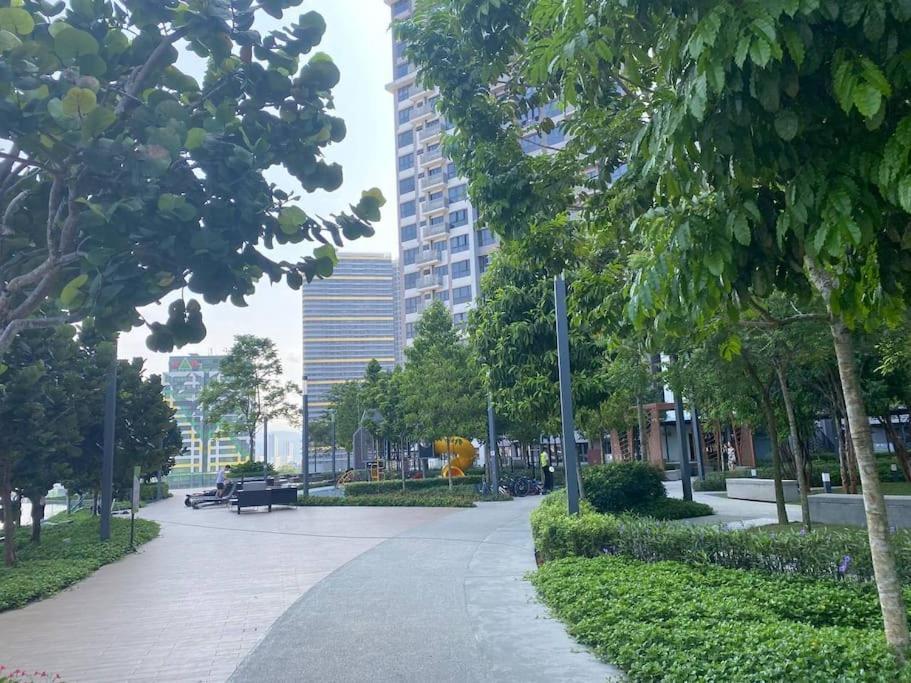 Pangsapuri 4br Family Mvertica Near Mrt By Rumabnb Kuala Lumpur